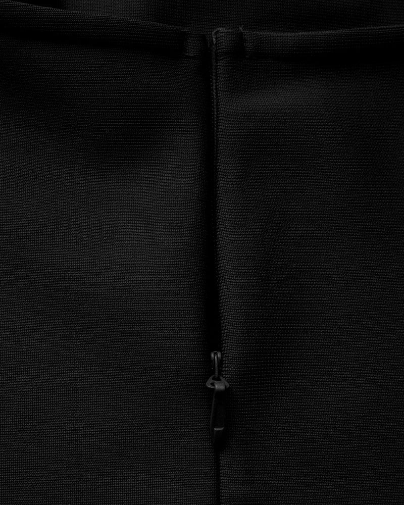 Maxikleid mit Neckholder in Slim Fit