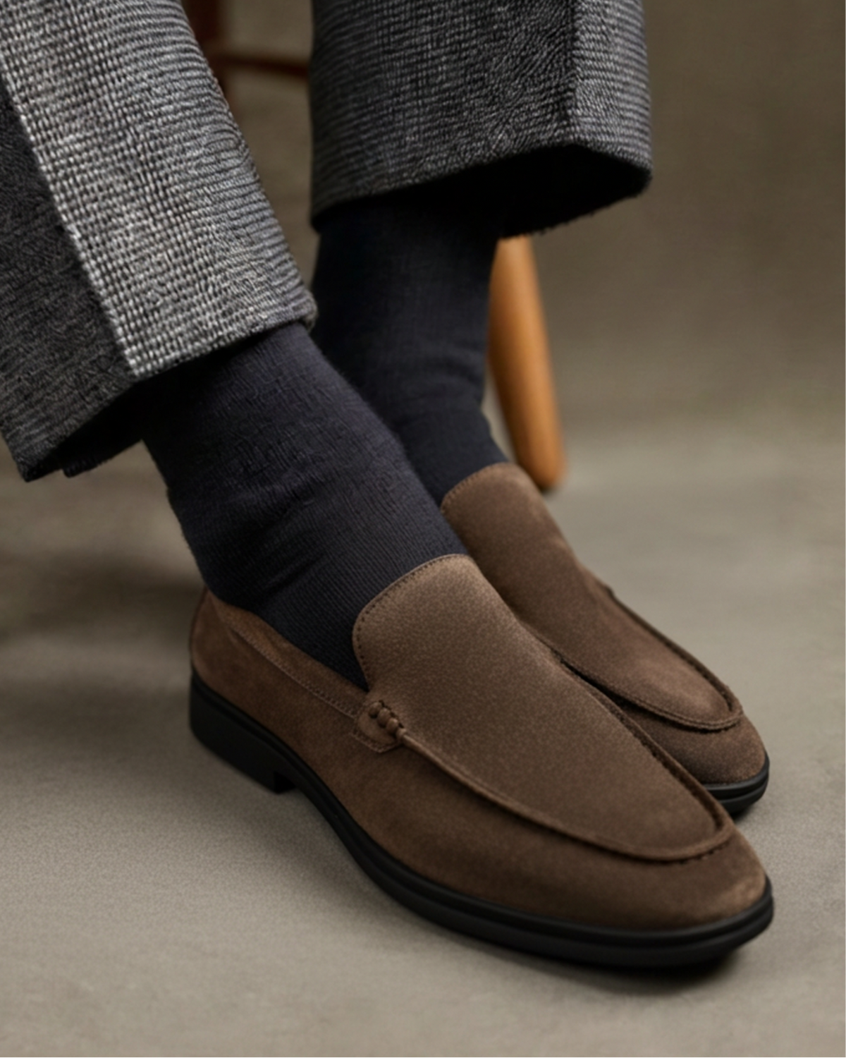 Premium Wildleder-Loafer - Schwarze Sohlen